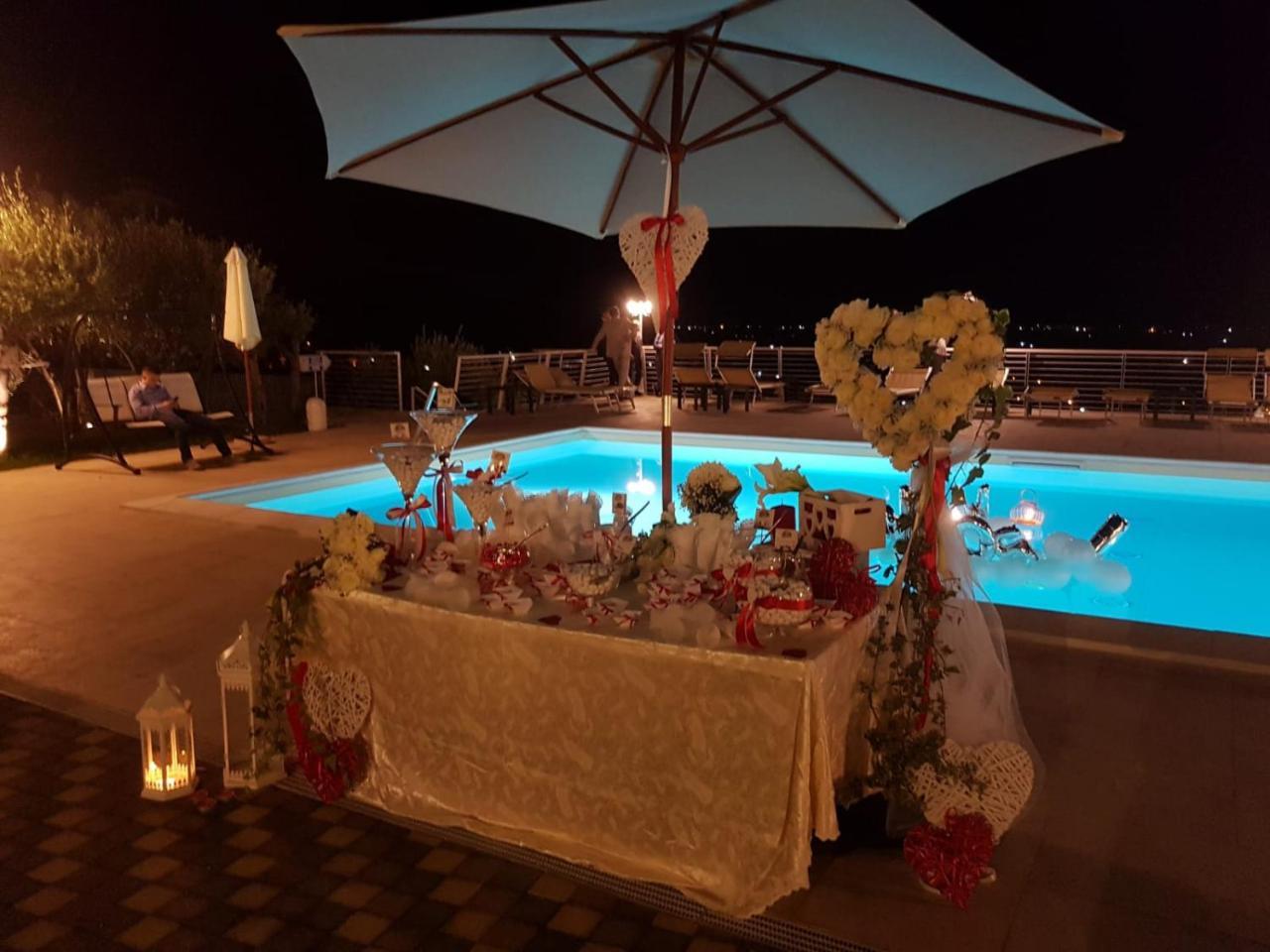 Hotel Ristorante Paradiso Albanella Exterior foto